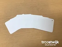 Labels - afbeelding 1 van  2