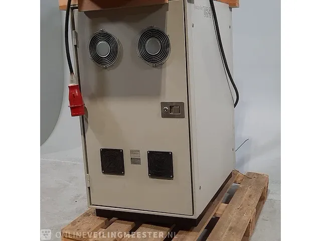 Laboratorium laser apparaat spectra-physics, quanta-ray dcr-3 - afbeelding 13 van  18