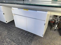 Laboratorium met afzuiging - afbeelding 6 van  25