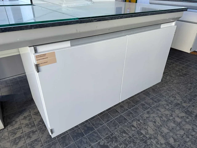 Laboratorium tafel met afzuiging - afbeelding 6 van  18