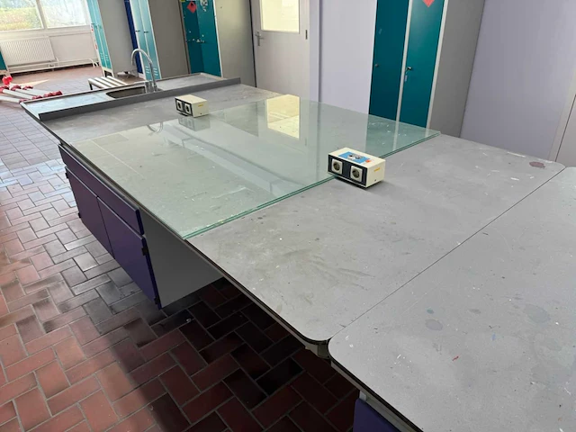 Laboratorium tafel - afbeelding 7 van  12