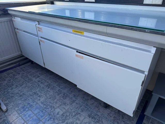 Laboratorium tafel - afbeelding 8 van  9