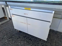 Laboratorium tafel - afbeelding 8 van  9