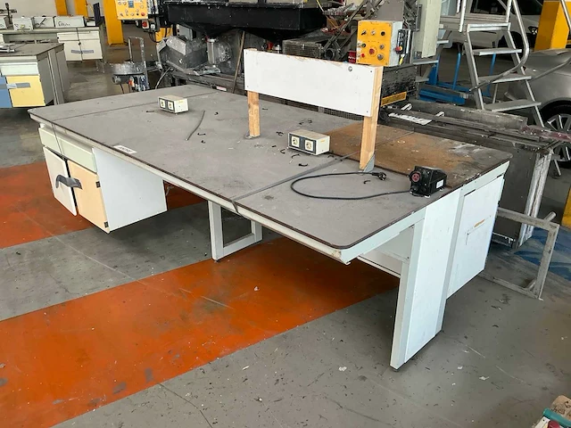 Laboratorium tafel - afbeelding 2 van  8
