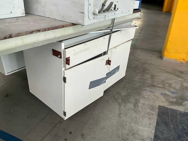 Laboratorium tafel - afbeelding 8 van  9