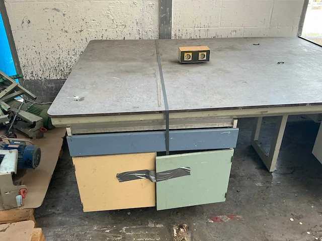 Laboratorium tafel - afbeelding 5 van  9