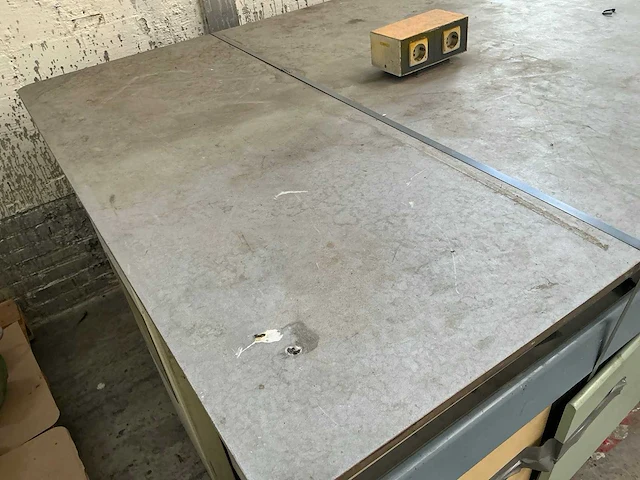 Laboratorium tafel - afbeelding 6 van  9