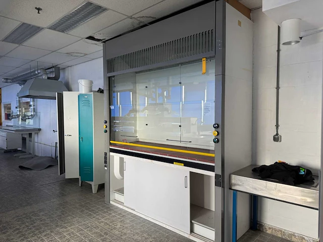 Laboratorium zuurkast - afbeelding 9 van  16
