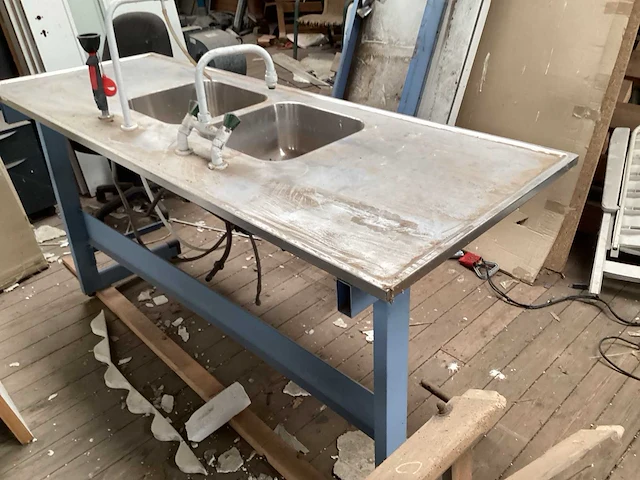 Laboratoriumtafel tafel - afbeelding 1 van  4