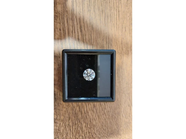 Laboratory grown diamond 3.00 carat (igi gecertificeerd) - afbeelding 1 van  3