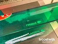 Lacoste display - afbeelding 2 van  2