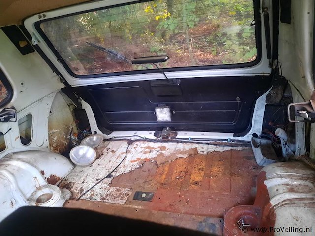 Lada niva 1.7 injectiemotor - 4x4 - belgisch kenteken - afbeelding 2 van  8