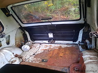 Lada niva 1.7 injectiemotor - 4x4 - belgisch kenteken - afbeelding 2 van  8