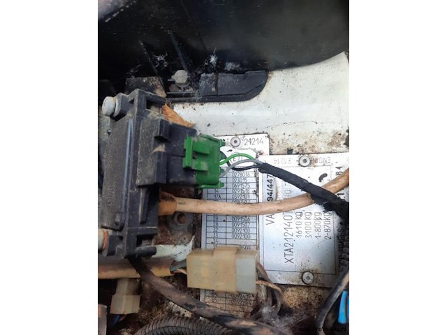 Lada niva 1.7 injectiemotor - 4x4 - belgisch kenteken - afbeelding 7 van  8