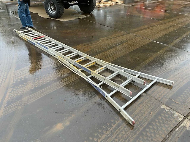 Ladder 2-delig - afbeelding 1 van  6