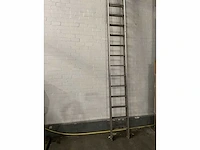 Ladder 2x22 sporten - afbeelding 2 van  3