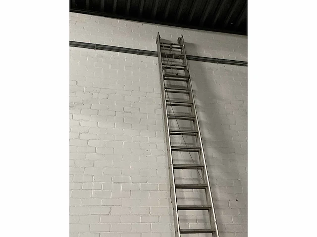 Ladder 2x22 sporten - afbeelding 3 van  3