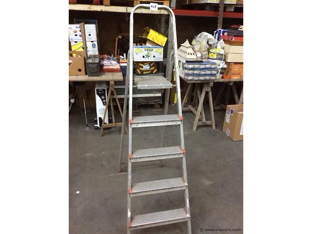 Ladder 4treden aluminium - afbeelding 1 van  2