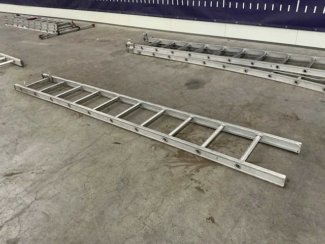 Ladder (4x) - afbeelding 2 van  5
