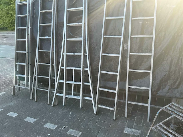 Ladder divers (5x) - afbeelding 2 van  4
