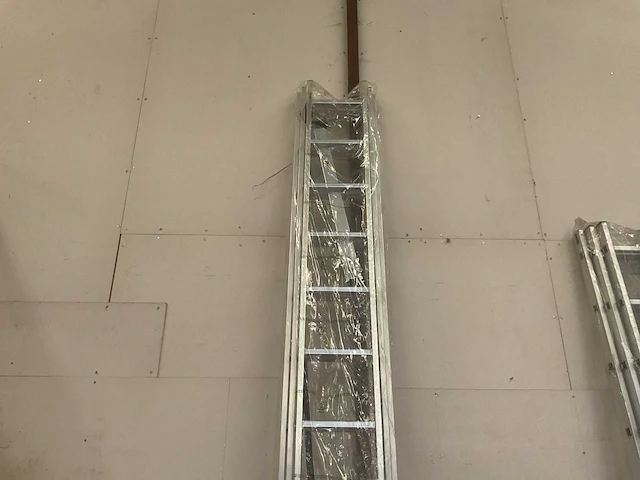 Ladder - afbeelding 2 van  3