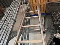 Ladder - afbeelding 2 van  2