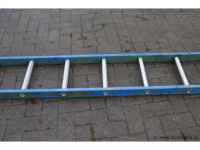 Ladder - afbeelding 3 van  4