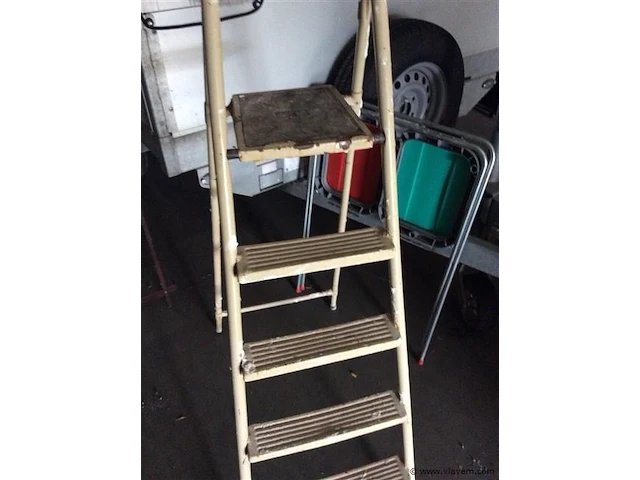Ladder - afbeelding 2 van  2
