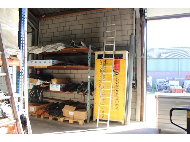 Ladderdeel nn met 14 treden. - afbeelding 1 van  3