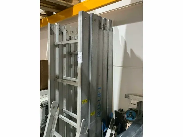 Ladderlift - afbeelding 7 van  7