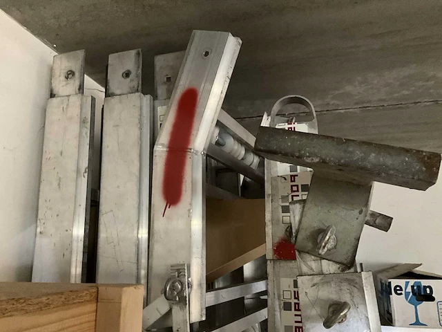 Ladderlift - afbeelding 5 van  6