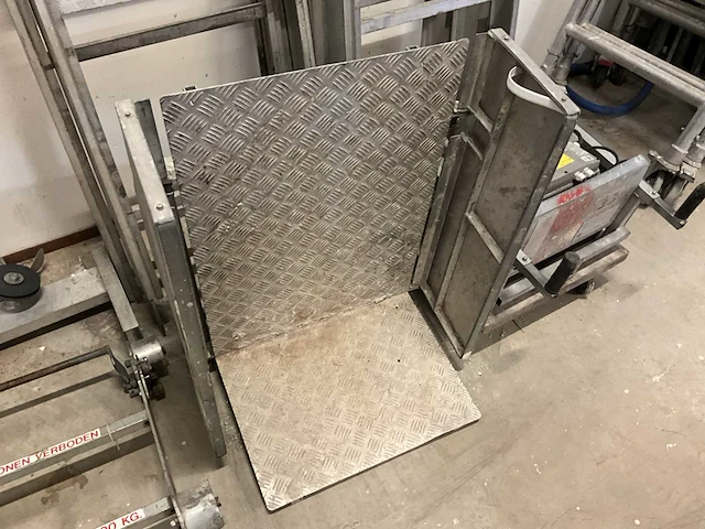 Ladderlift - afbeelding 7 van  8