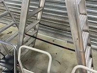 Ladders - trapjes - magazijn karretjes - afbeelding 7 van  18