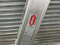 Ladders - trapjes - magazijn karretjes - afbeelding 15 van  18
