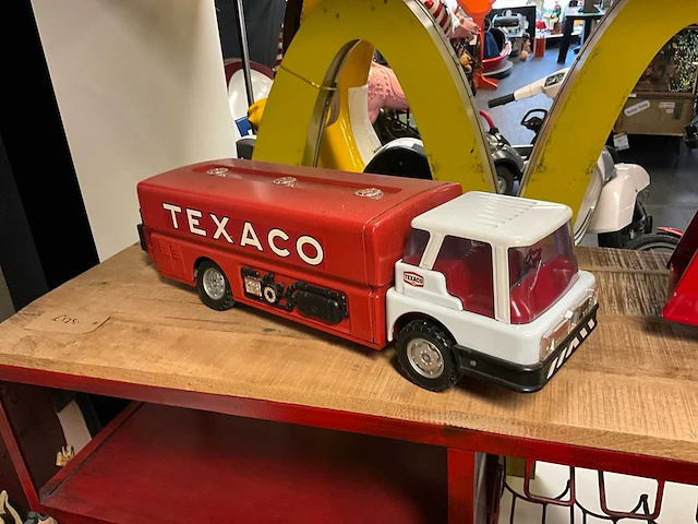 Ladderwagen / tankwagen tonka - afbeelding 3 van  3