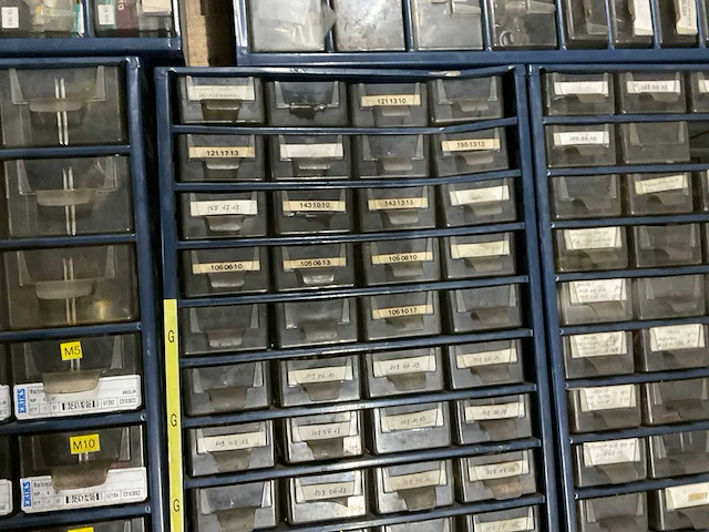 Ladekast met inhoud (6x) - afbeelding 3 van  14