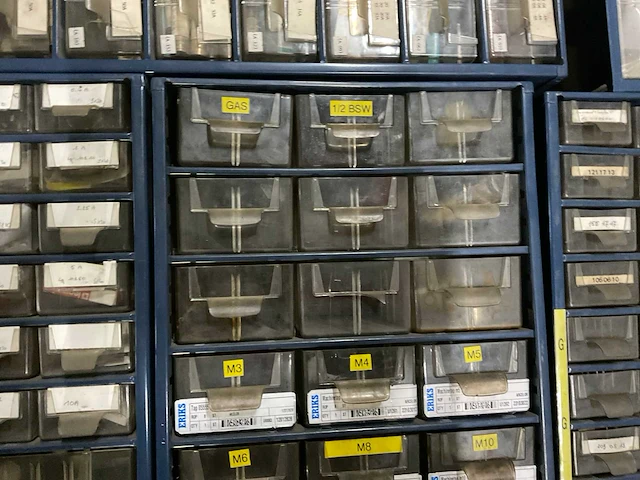 Ladekast met inhoud (6x) - afbeelding 14 van  14
