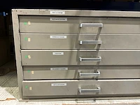 Ladekast met inhoud - afbeelding 4 van  9