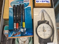 Ladekast met inhoud - afbeelding 5 van  15