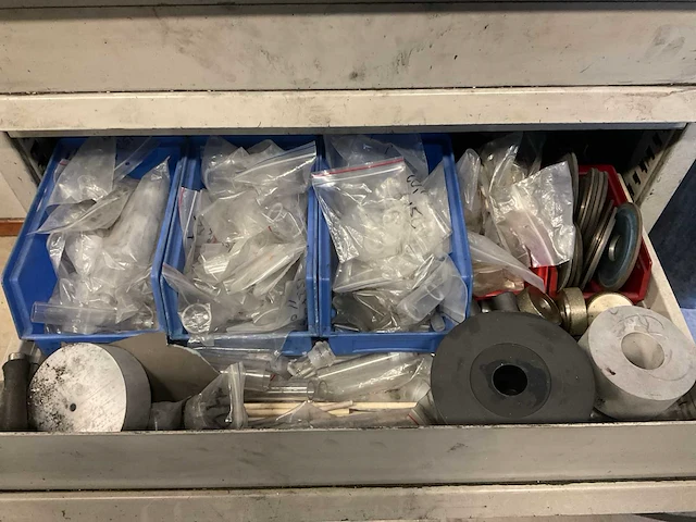 Ladekast met tooling - afbeelding 9 van  11