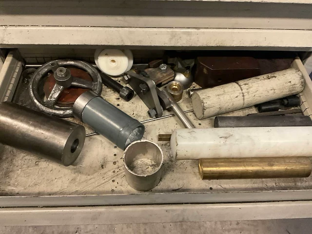 Ladekast met tooling - afbeelding 11 van  11
