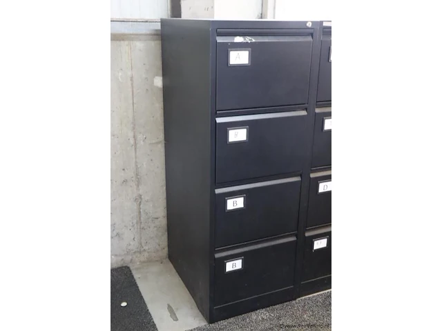 Ladekast v.v. 4 laden - 47x62x132cm - afbeelding 2 van  3
