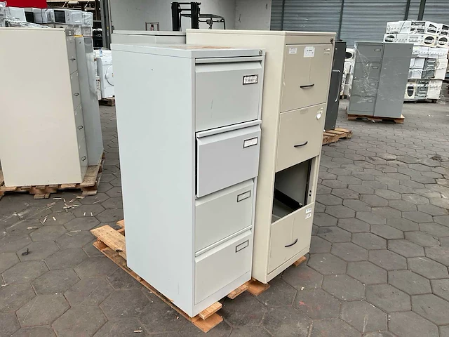 Ladenkast (3x) - afbeelding 1 van  6