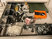 Ladenkast met machine onderdelen (2x) - afbeelding 8 van  22