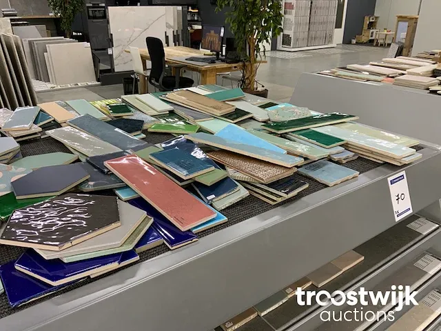 Ladenkast “presentatie kast” - afbeelding 8 van  13