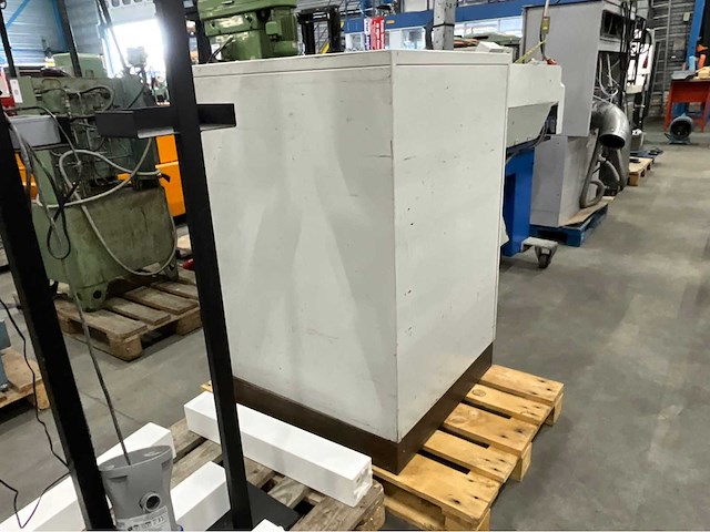 Ladenkast voorzien van stempels - afbeelding 11 van  17