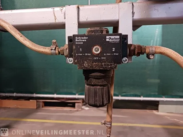 Ladenpers voor klemmen van houten lades - afbeelding 3 van  16
