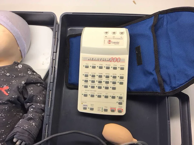 Laerdal - als - baby trainer - afbeelding 3 van  3