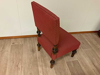 Lage stoel met bolpootjes - afbeelding 4 van  4