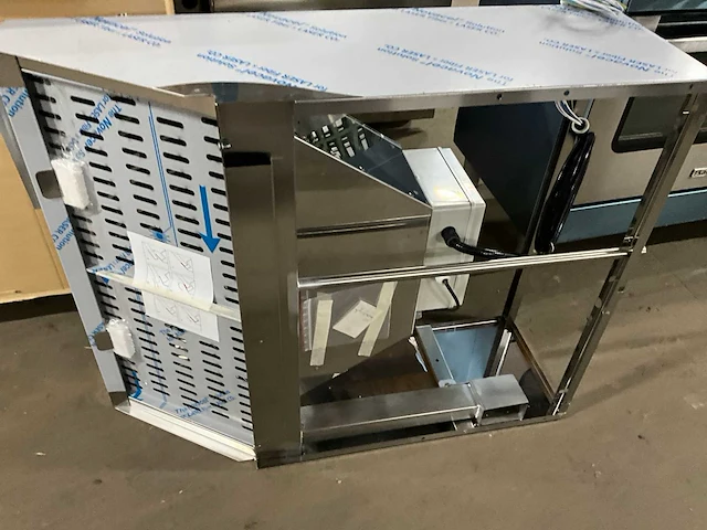 Lainox ikov51 afzuigkap voor combisteamer - afbeelding 4 van  5